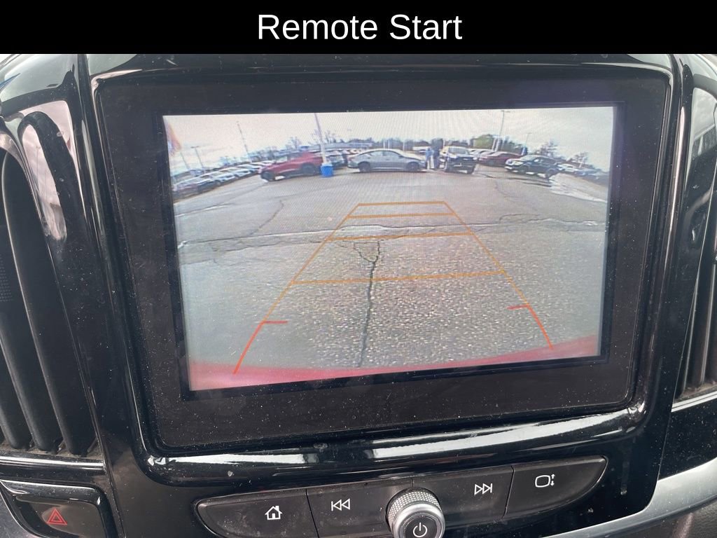 Used 2019 Chevrolet Traverse LT FWD image 16