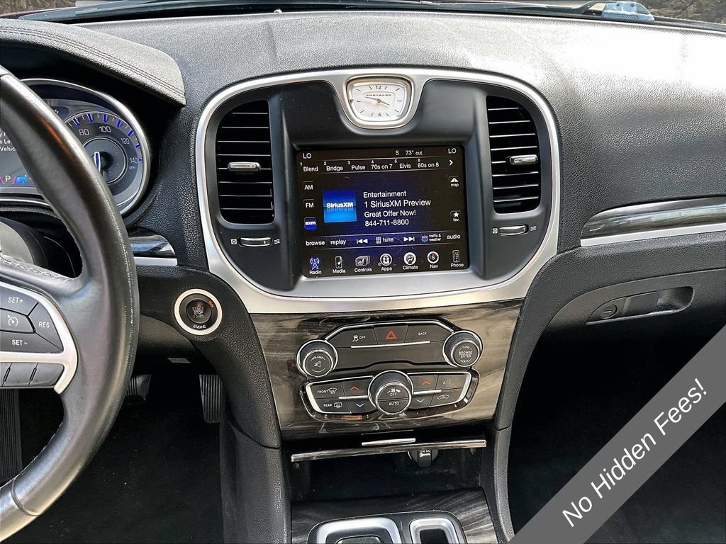 Used 2015 Chrysler 300 Limited RWD image 6