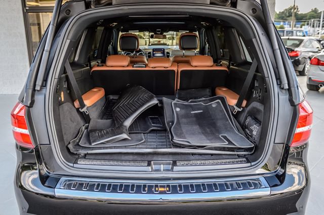 Used 2018 Mercedes-Benz GLS 550 4MATIC w/ Offroad Package image 11