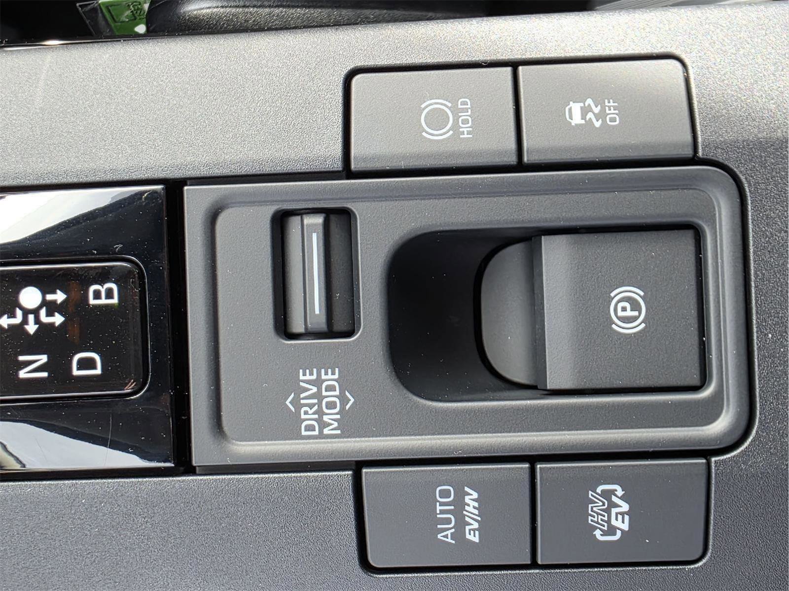 New 2026 Toyota Prius Plug-In Hybrid image 25