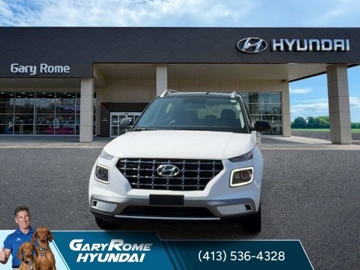 Certified 2024 Hyundai Venue Limited FWD image 3
