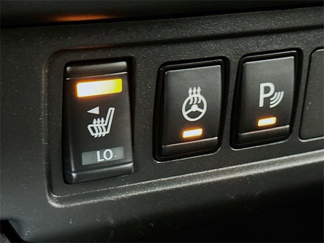 Used 2023 Nissan Frontier SV w/ SV Convenience Package image 13