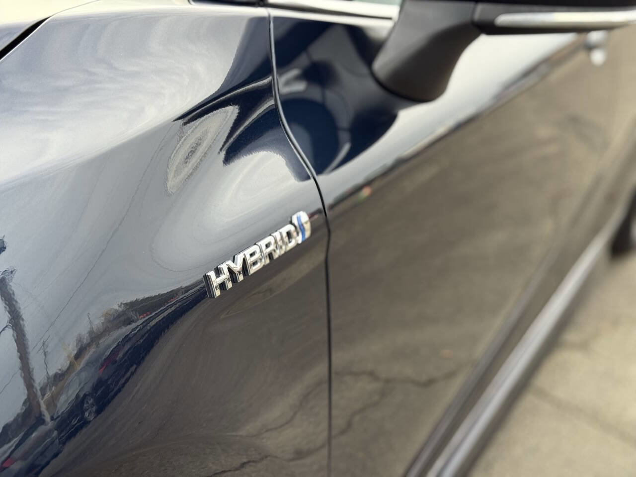 Used 2021 Toyota Camry SE image 11