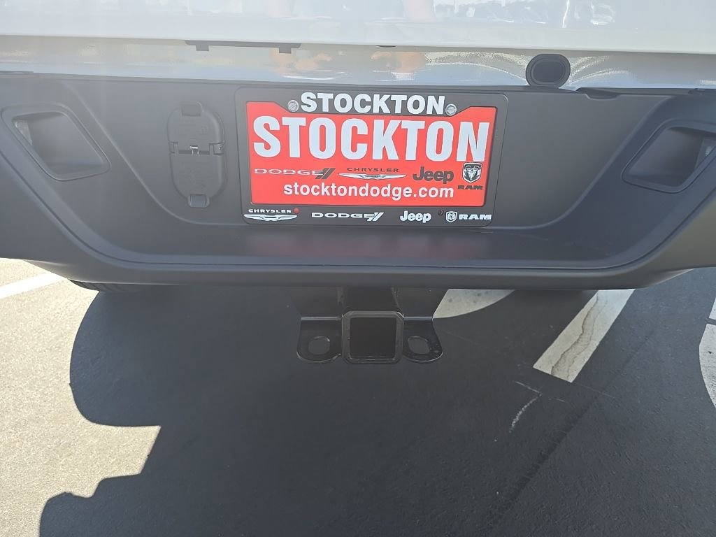 New 2025 Jeep Gladiator Sport AWD/4WD image 15