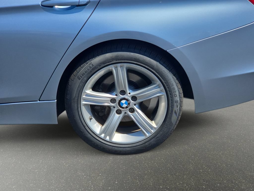 Used 2013 BMW 328i xDrive Sedan AWD/4WD image 35