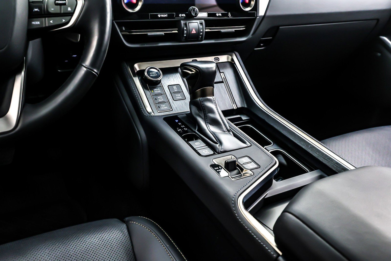 Used 2024 Lexus GX 550 image 7