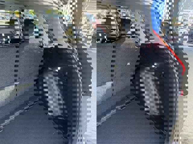 Used 2025 Honda CR-V EX-L image 29