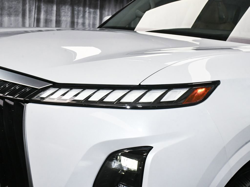 Used 2025 INFINITI QX80 Sensory image 85