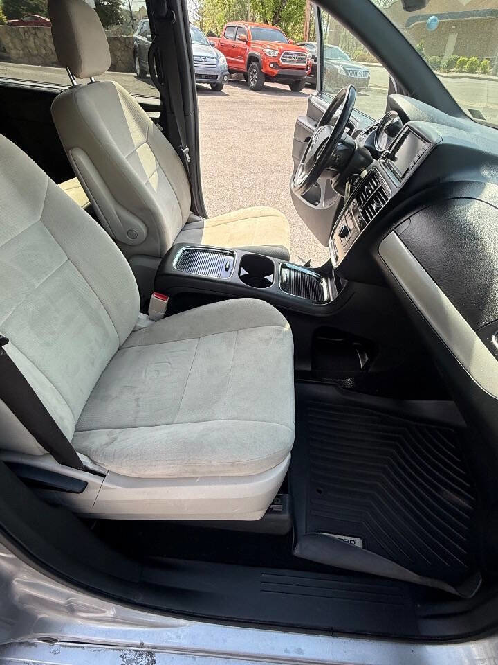 Used 2020 Dodge Grand Caravan GT image 10