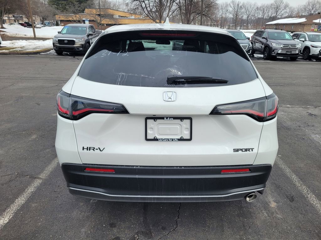 Certified 2026 Honda HR-V Sport image 4