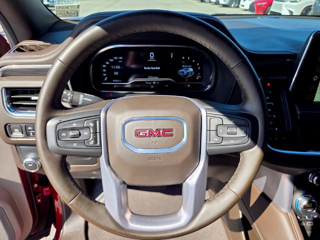 Used 2024 GMC Yukon SLT w/ SLT Premium Package RWD image 30