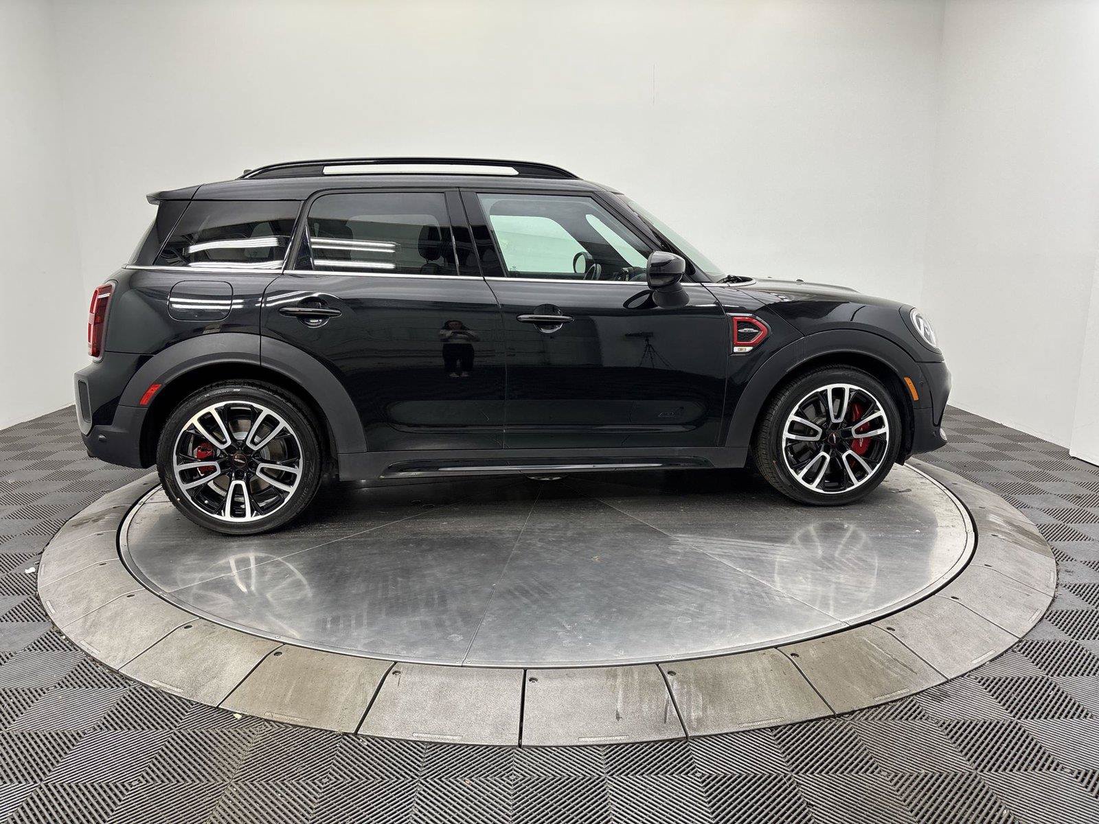 Used 2024 MINI Cooper Countryman John Cooper Works AWD/4WD image 17