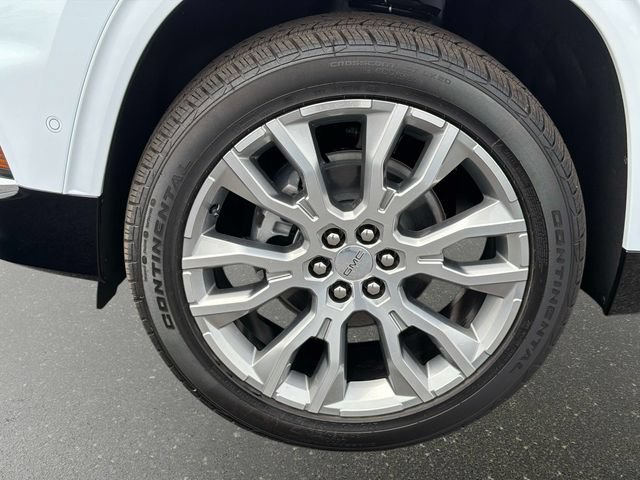New 2026 GMC Acadia Denali w/ Super Cruise Package FWD image 10