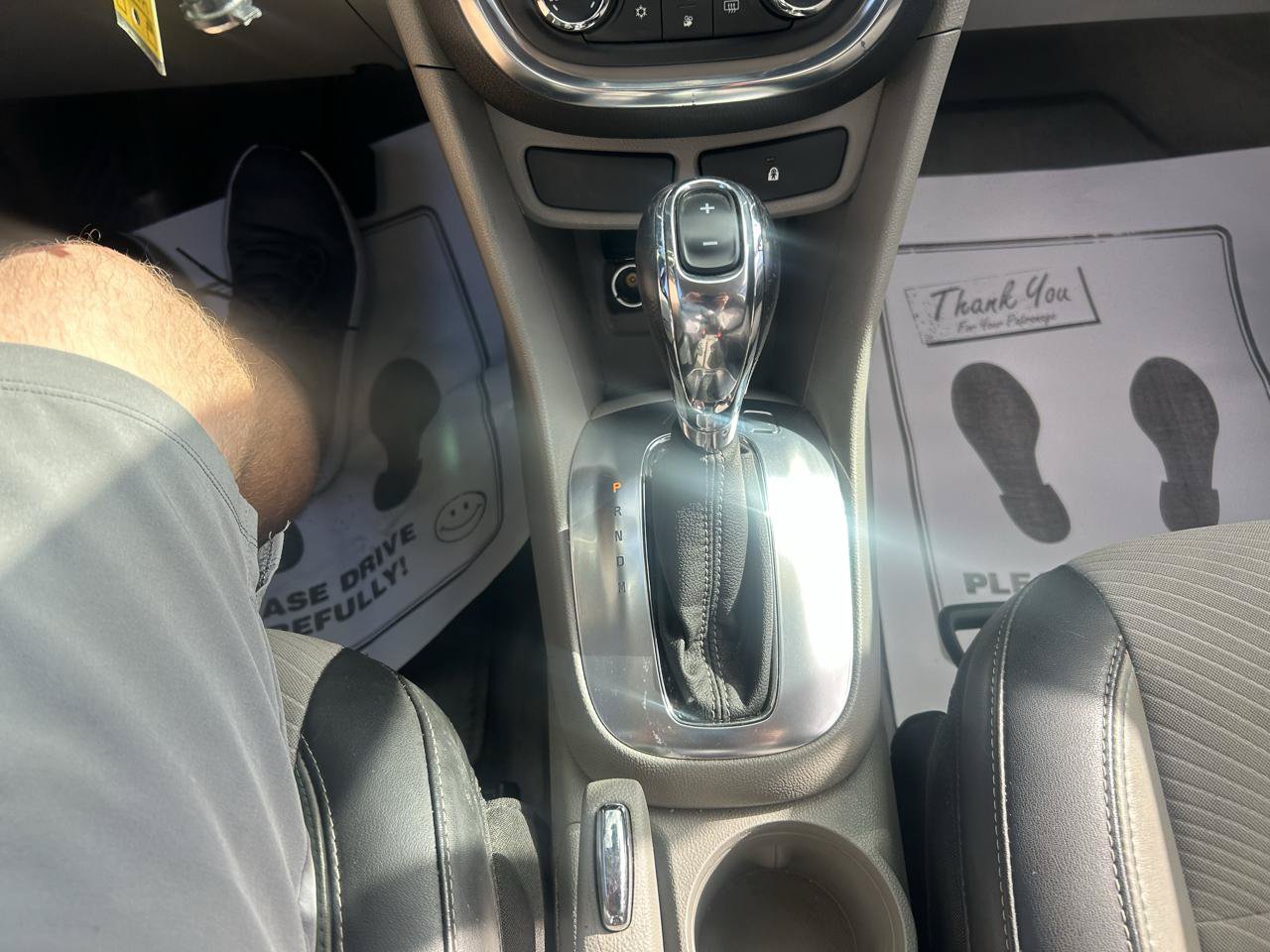 Used 2014 Buick Encore Convenience FWD image 25