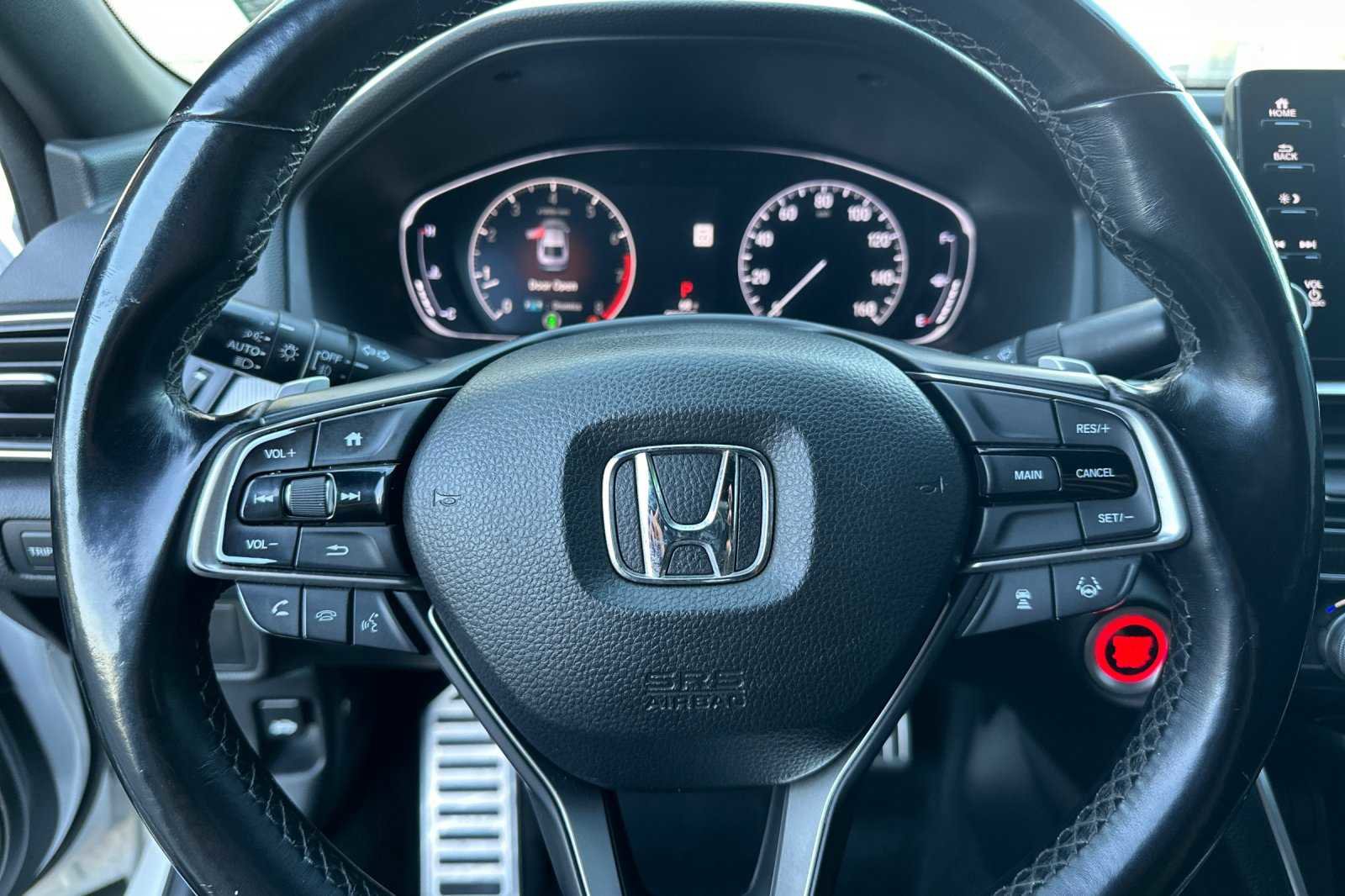 Used 2018 Honda Accord Sport image 28