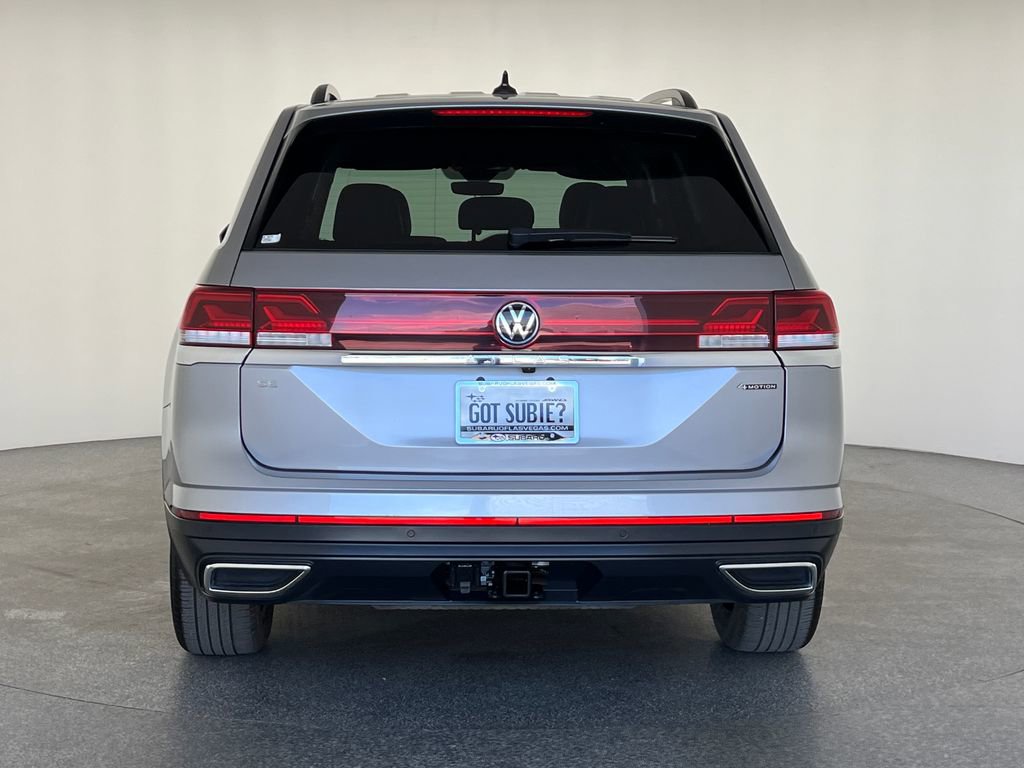 Used 2025 Volkswagen Atlas SE image 5