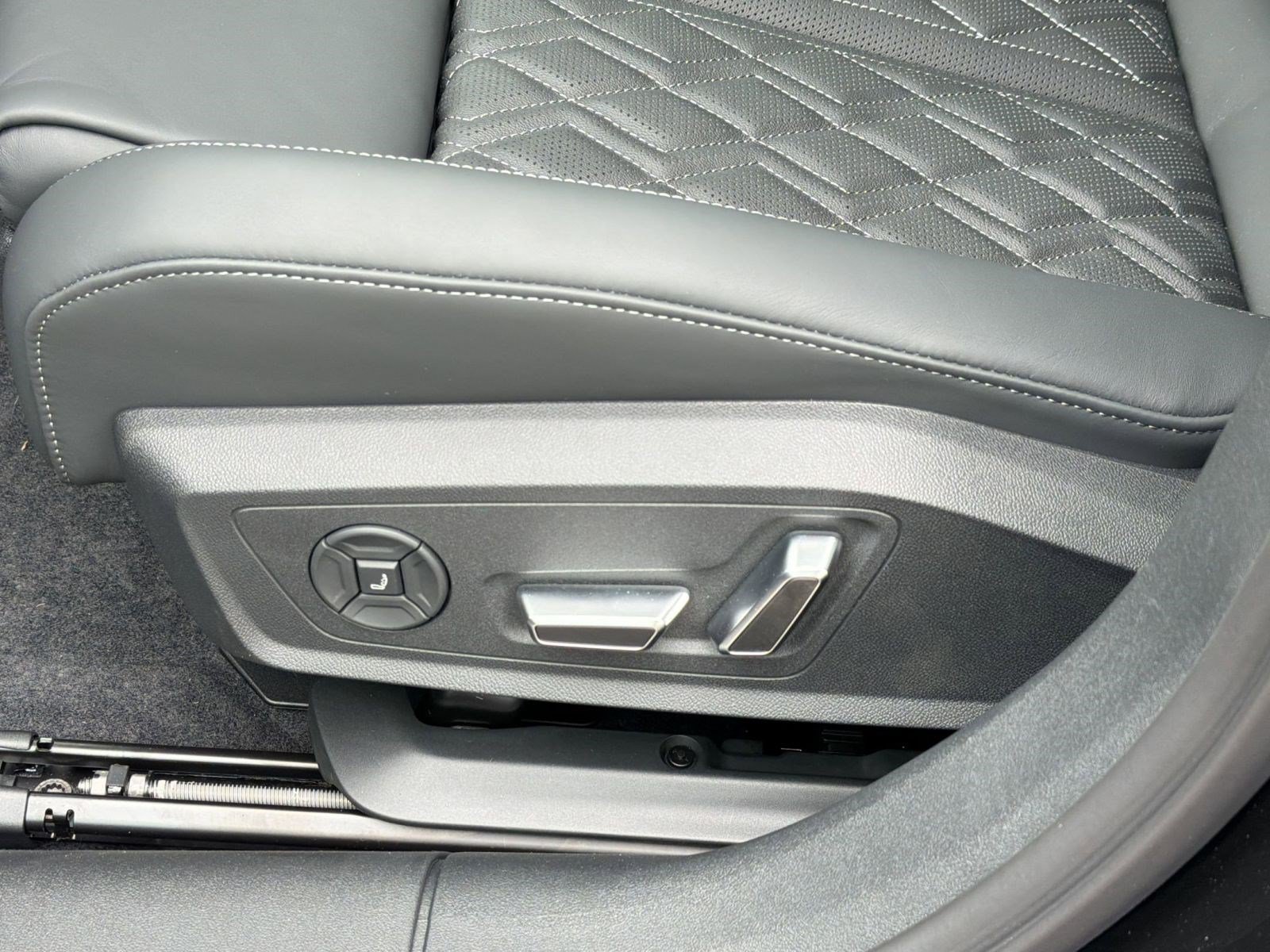 New 2026 Audi S5 Premium Plus AWD/4WD image 13