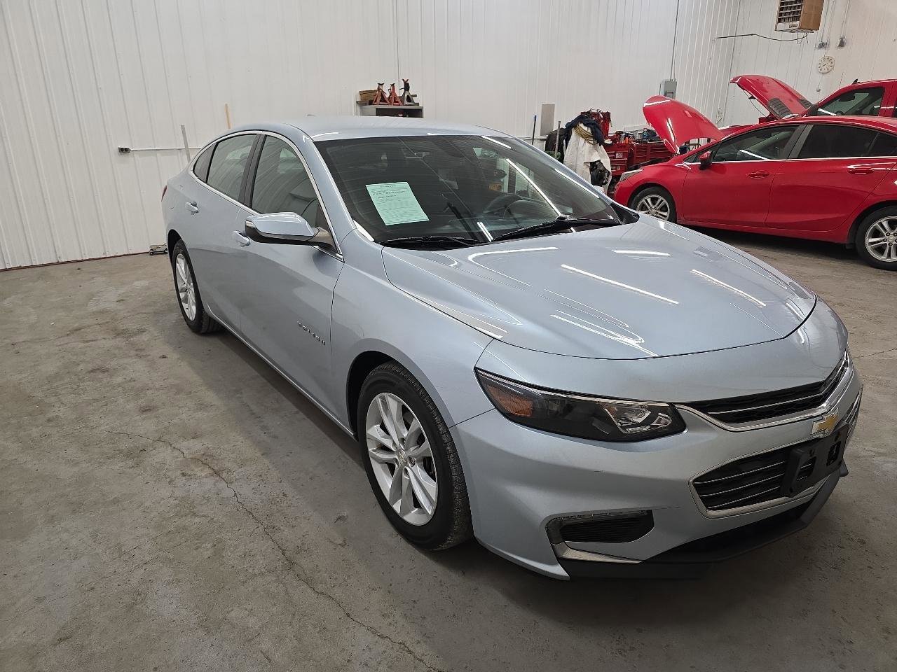 Used 2018 Chevrolet Malibu LT FWD image 20