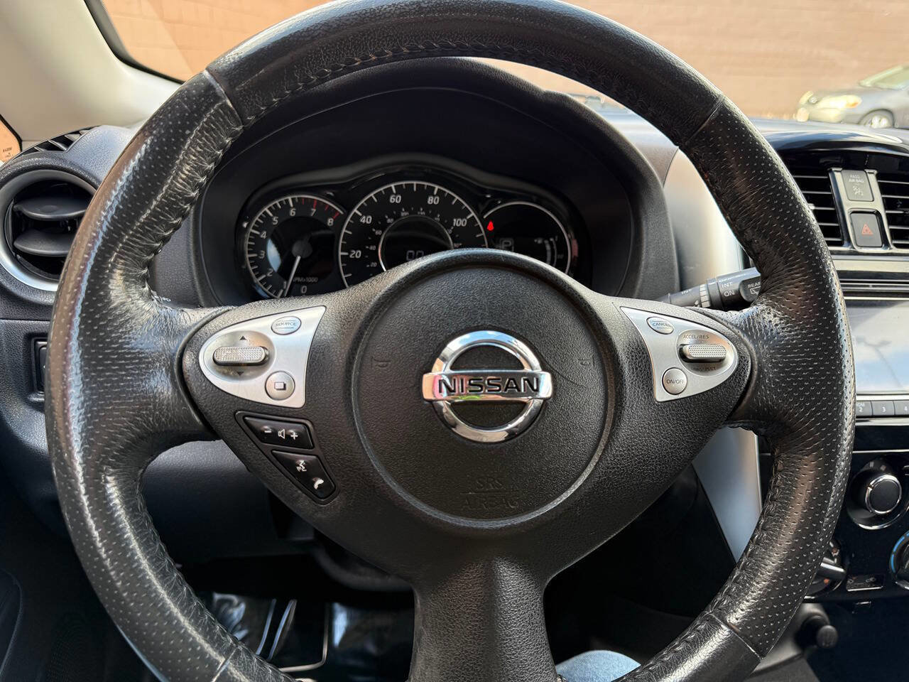 Used 2018 Nissan Versa Note SR image 13