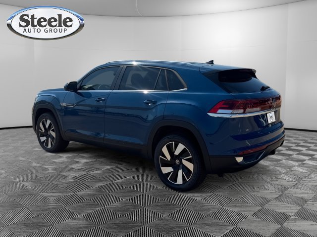New 2026 Volkswagen Atlas Cross Sport SE FWD image 3