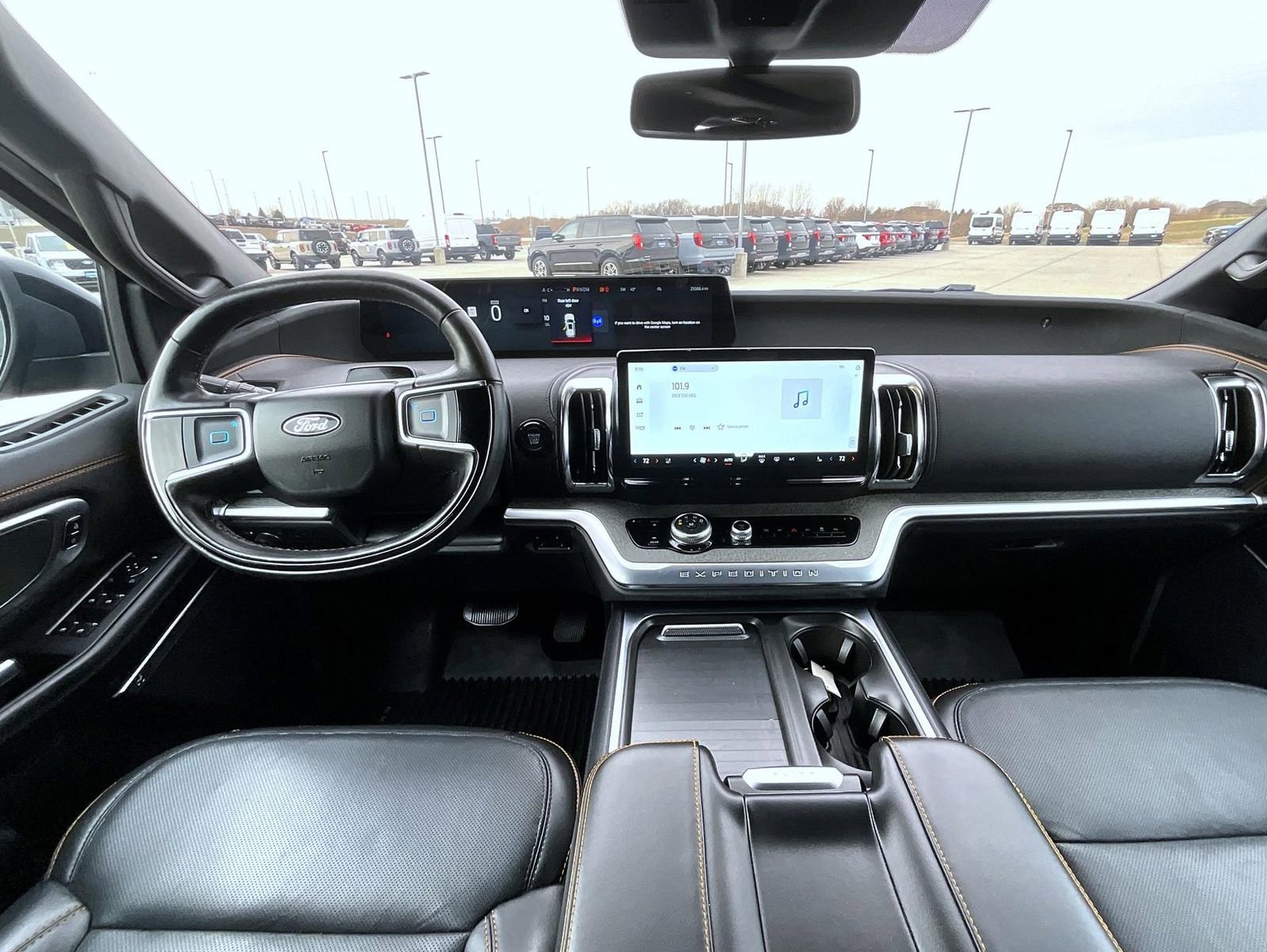Used 2025 Ford Expedition Tremor image 13