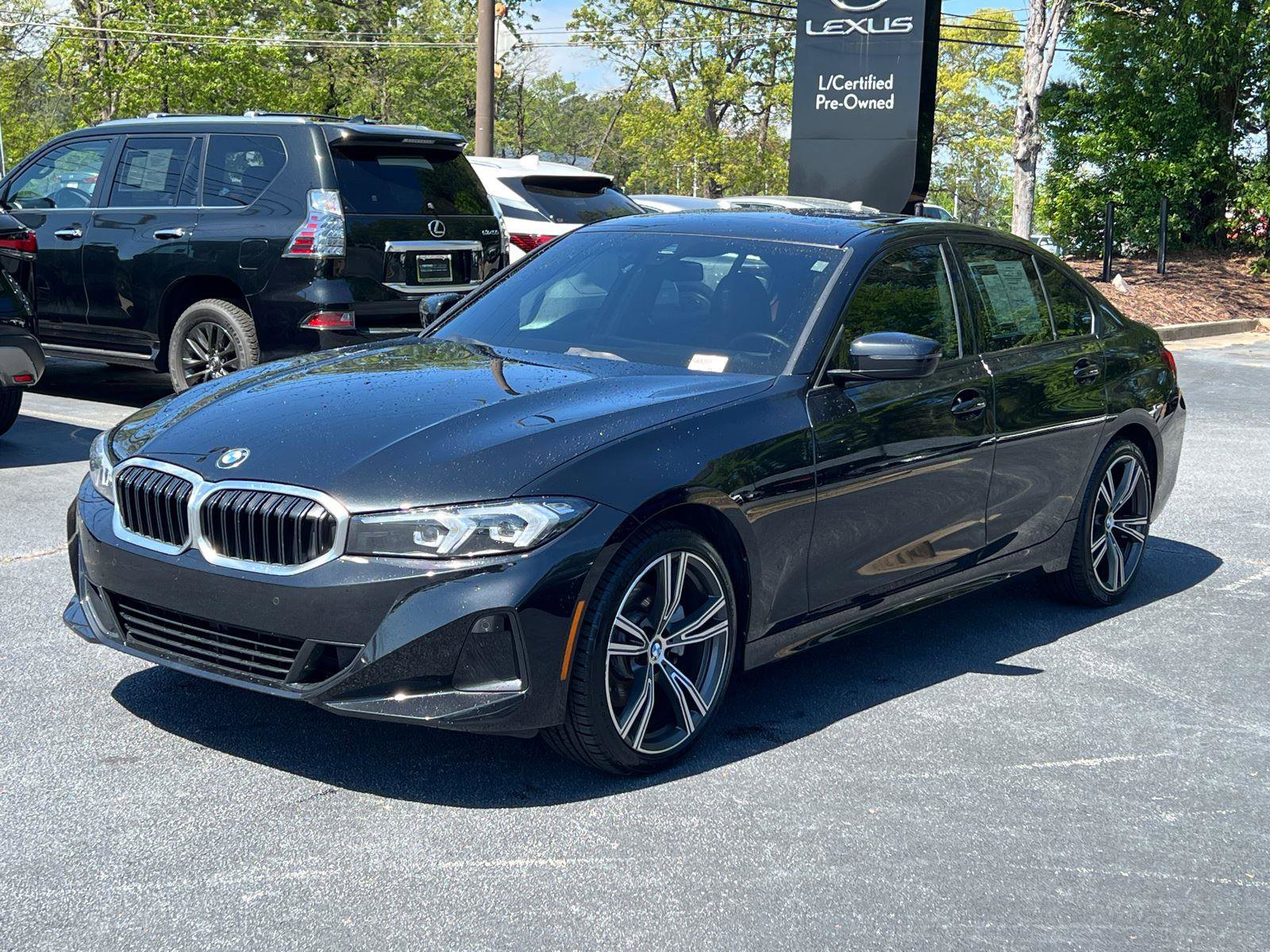 Used 2023 BMW 330i xDrive Sedan w/ Premium Package AWD/4WD image 2