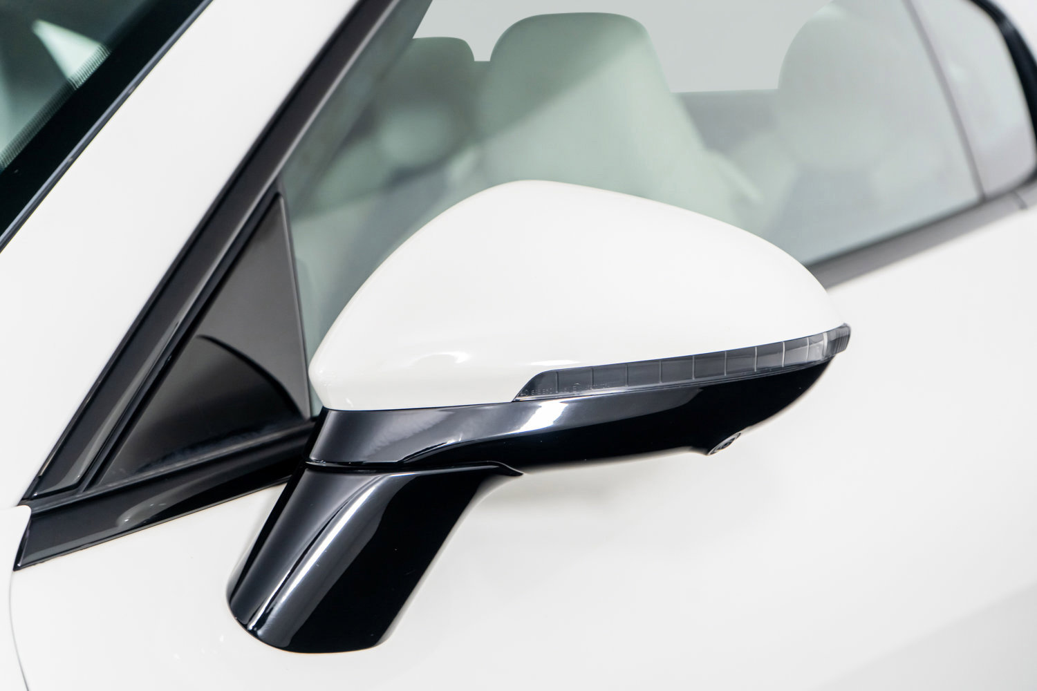 Used 2024 Maserati GranTurismo Folgore image 29