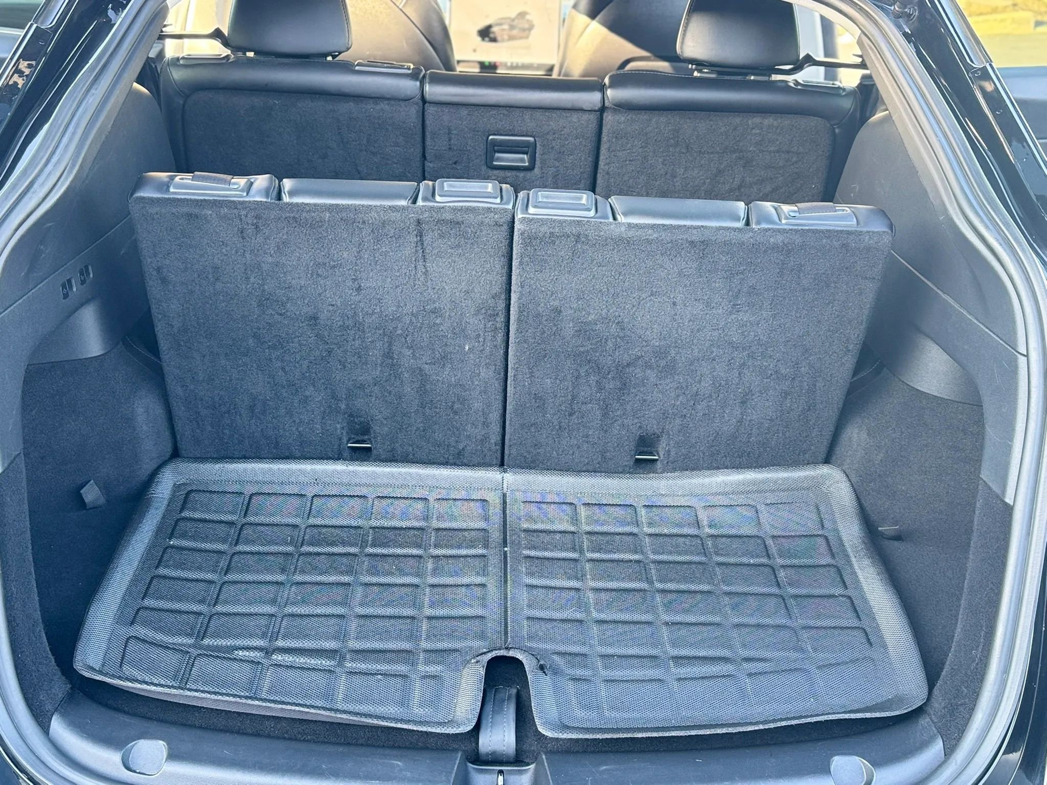 Used 2023 Tesla Model Y Long Range image 23