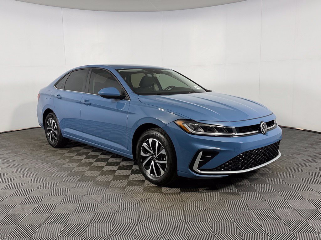 Used 2025 Volkswagen Jetta S FWD image 5