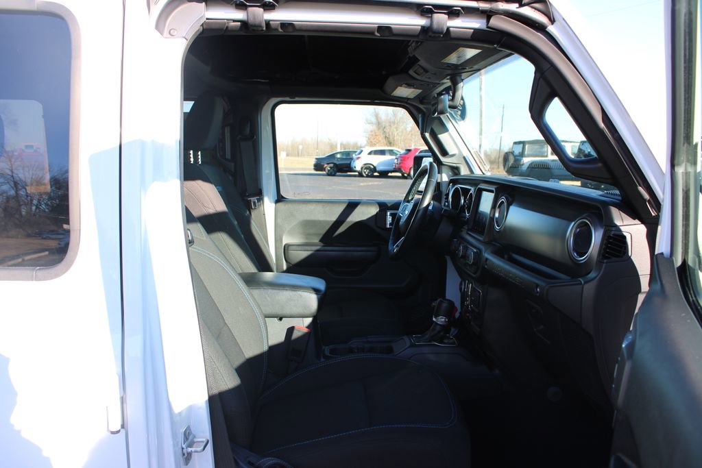 Used 2023 Jeep Wrangler Unlimited Rubicon 4xe w/ Cold Weather Group image 27