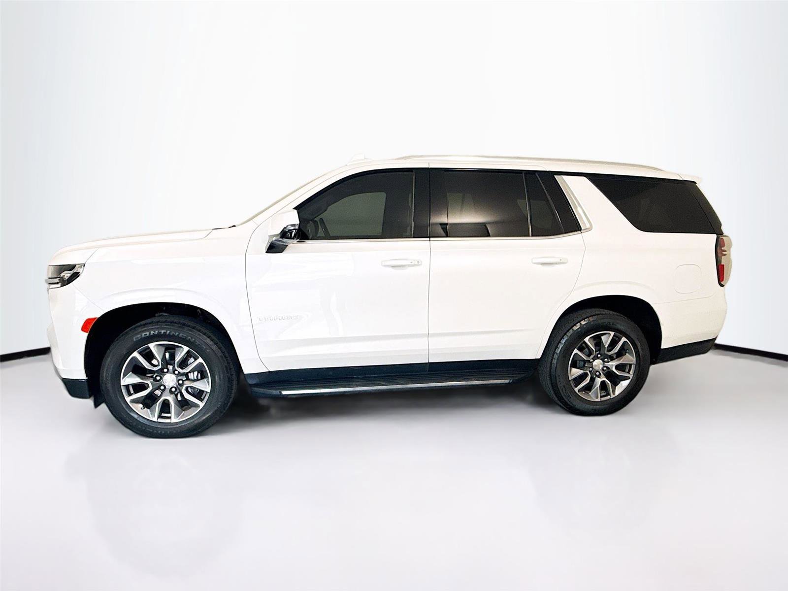 Used 2022 Chevrolet Tahoe LT w/ Luxury Package image 29