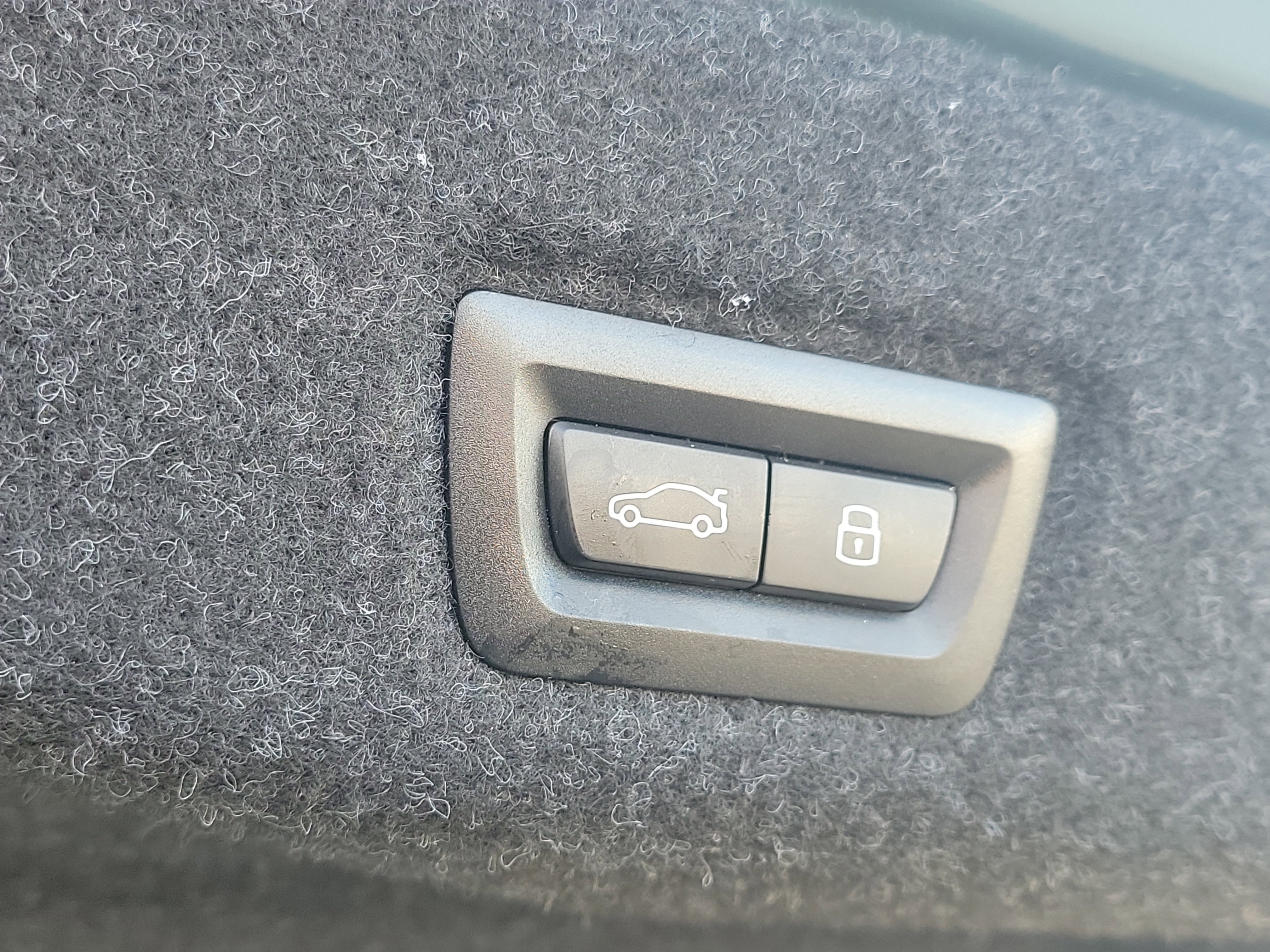 Used 2026 BMW 530i image 8