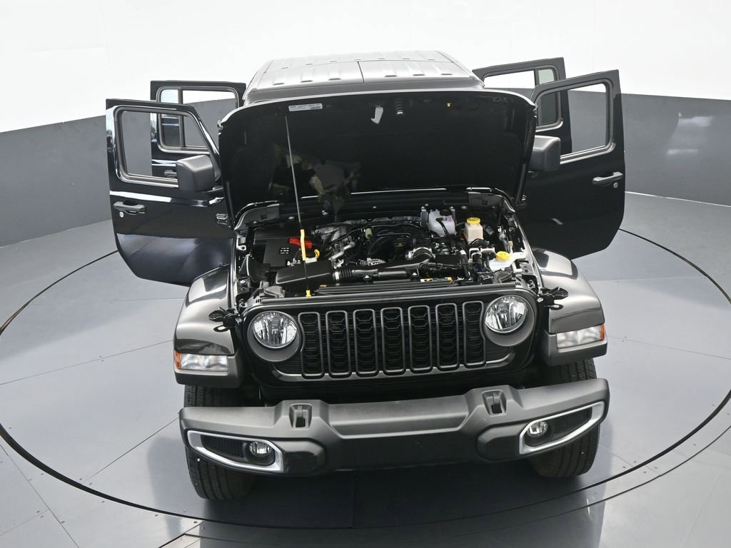 Used 2024 Jeep Gladiator Sport w/ Premium Package image 71