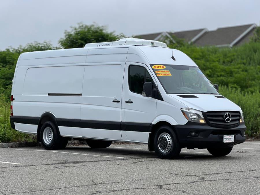 Used 2018 Mercedes-Benz Sprinter 3500 image 2