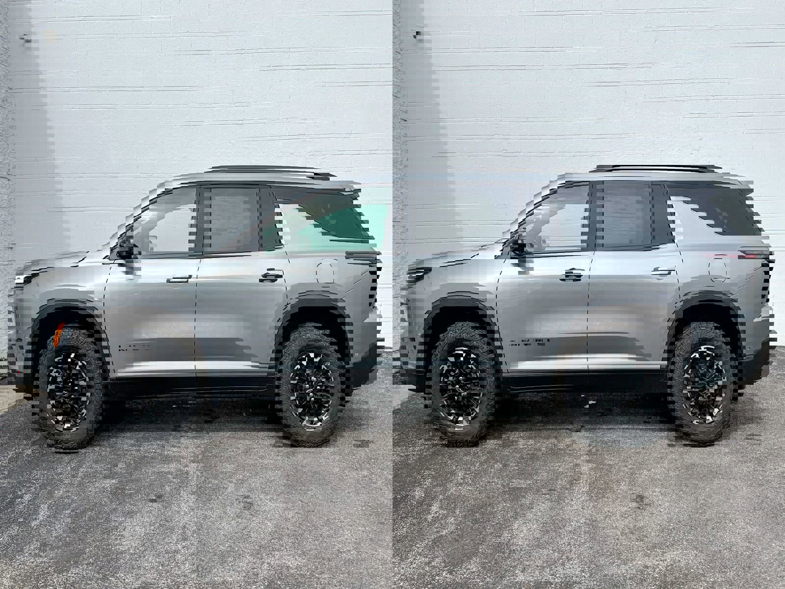 New 2026 Chevrolet Traverse Z71 w/ Enhanced Driving Package AWD/4WD image 10