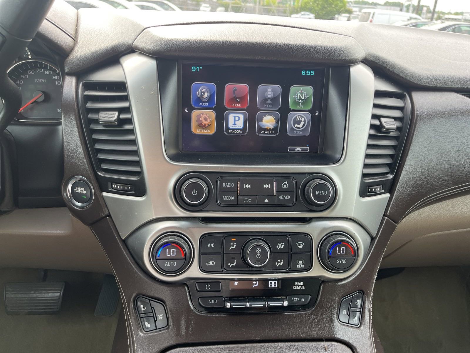 Used 2015 Chevrolet Tahoe LTZ image 20