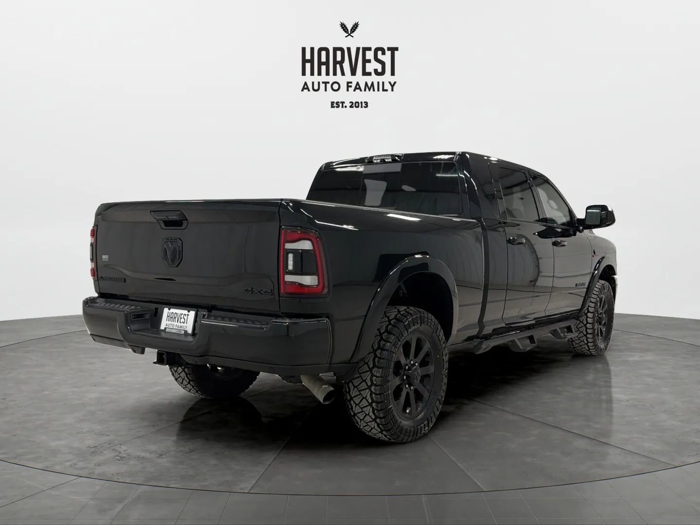 Used 2022 RAM 3500 Laramie w/ Night Edition image 6