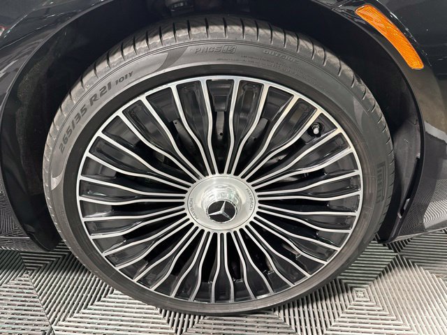 Certified 2023 Mercedes-Benz Maybach S 680 4MATIC image 9