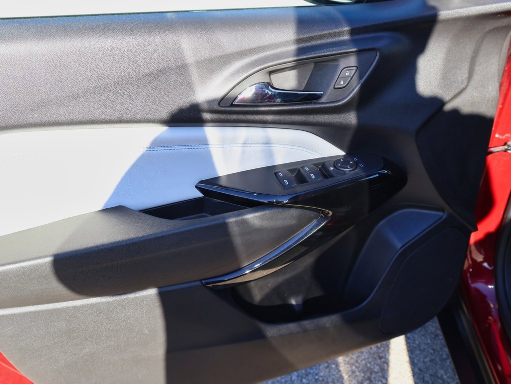 Certified 2024 Chevrolet Trax LT image 8