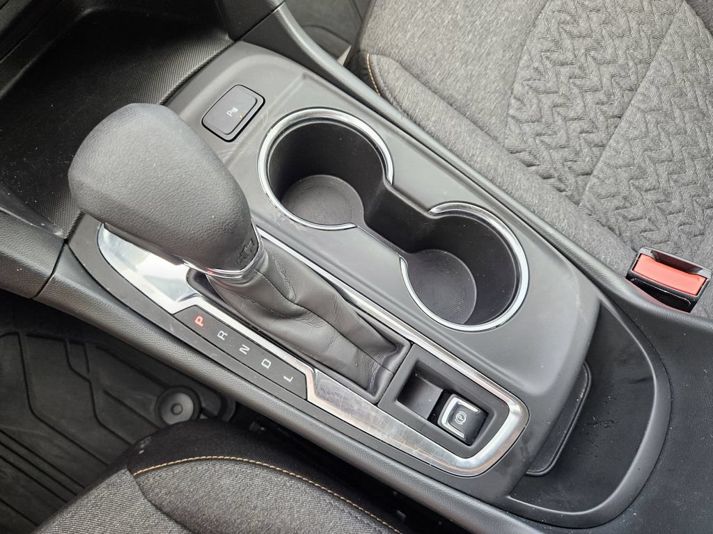 Used 2024 Chevrolet Equinox LT w/ LPO, Floor Liner Package FWD image 20
