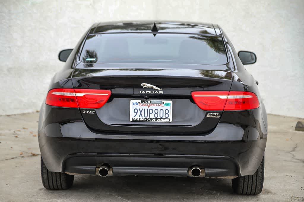 Used 2018 Jaguar XE Premium AWD/4WD image 5