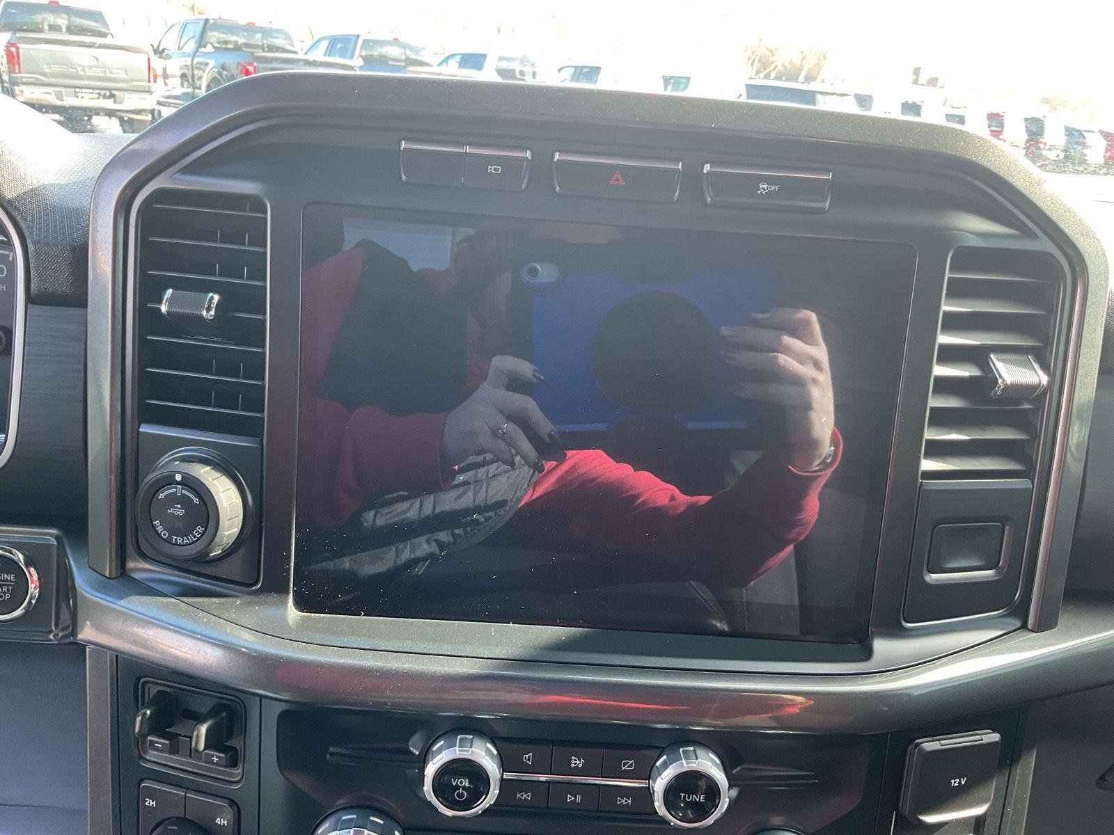 Used 2022 Ford F150 XLT w/ Equipment Group 302A High image 16