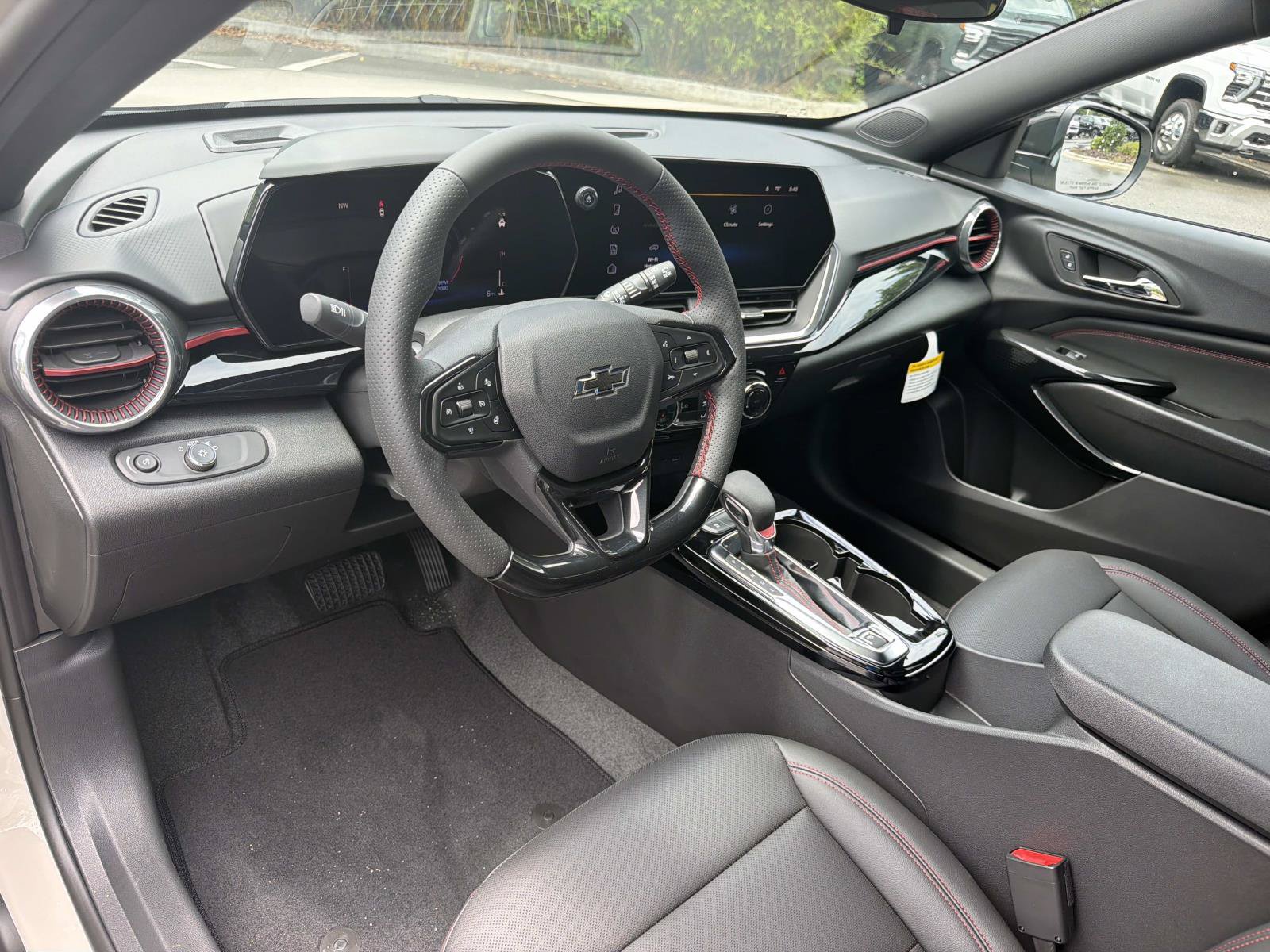 New 2026 Chevrolet Trax RS w/ Driver Confidence Package FWD image 20