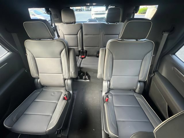 New 2026 Chevrolet Tahoe Premier w/ Sun And Tow Package AWD/4WD image 16