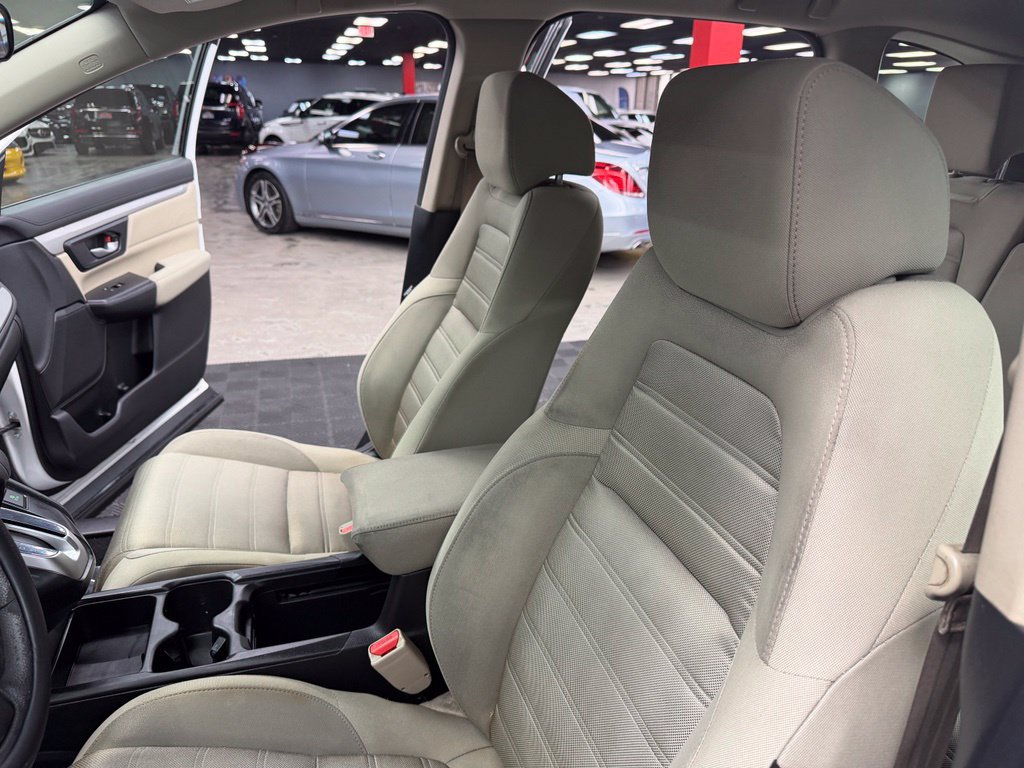 Used 2020 Honda CR-V LX image 33
