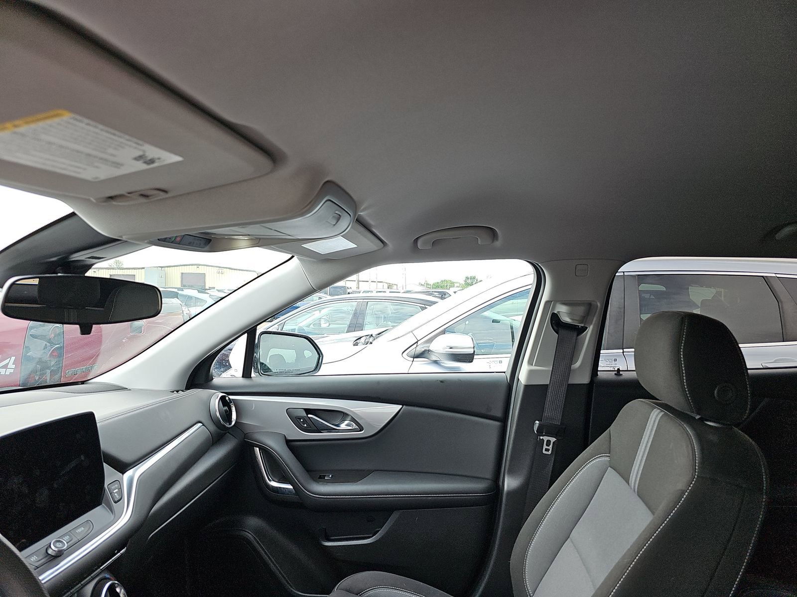 Used 2025 Chevrolet Blazer LT AWD/4WD image 20