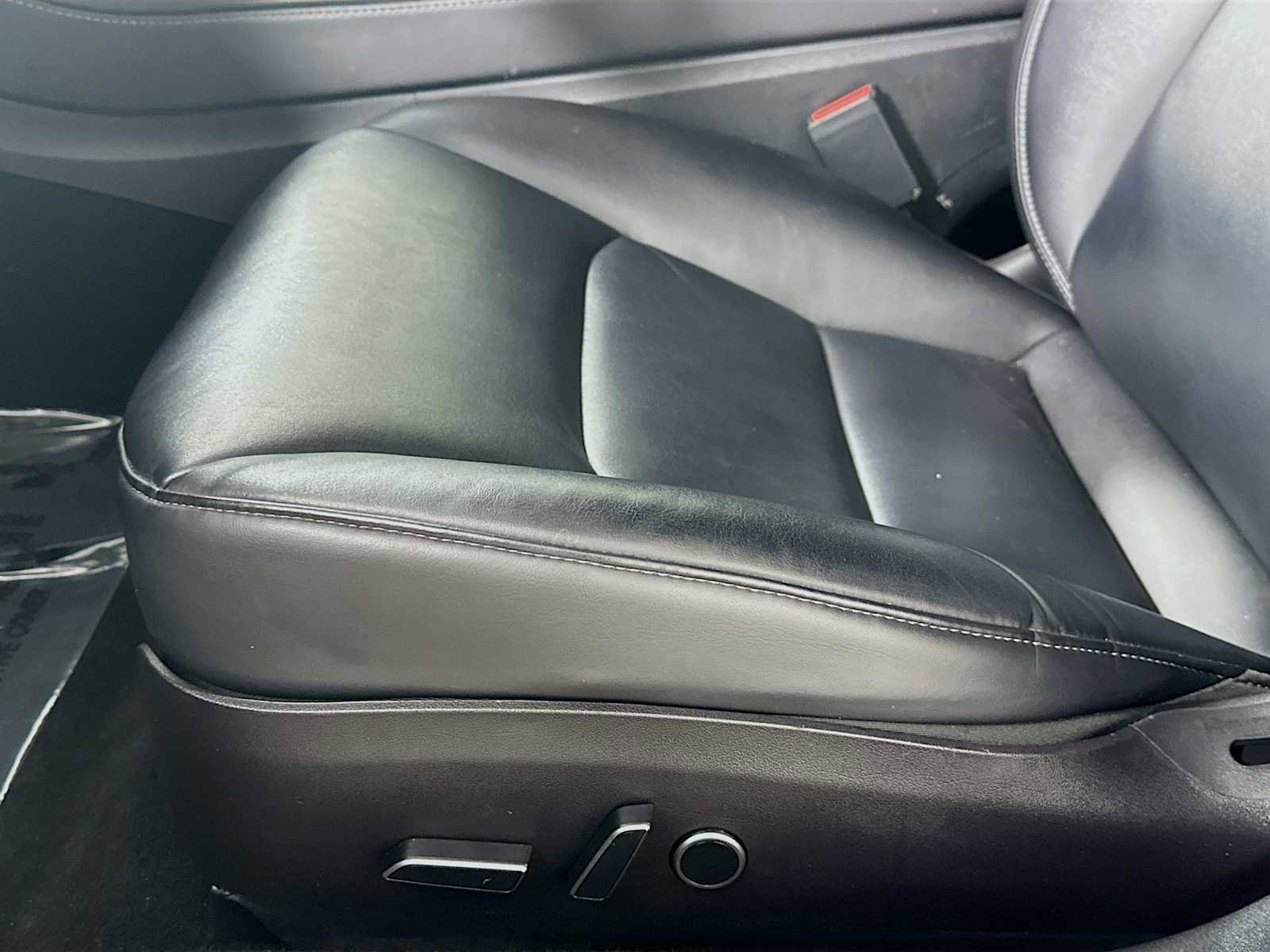 Used 2022 Tesla Model 3 image 17