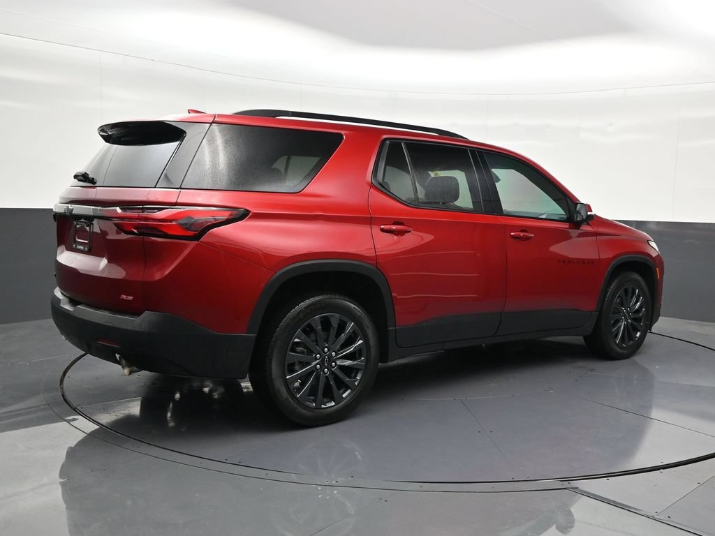 Used 2023 Chevrolet Traverse RS image 5