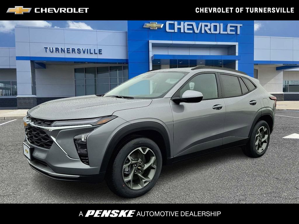 New 2026 Chevrolet Trax LT w/ Sunroof Package image 1