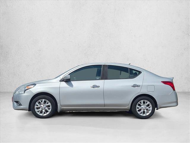 Used 2016 Nissan Versa SV w/ SV Appearance Package FWD image 6